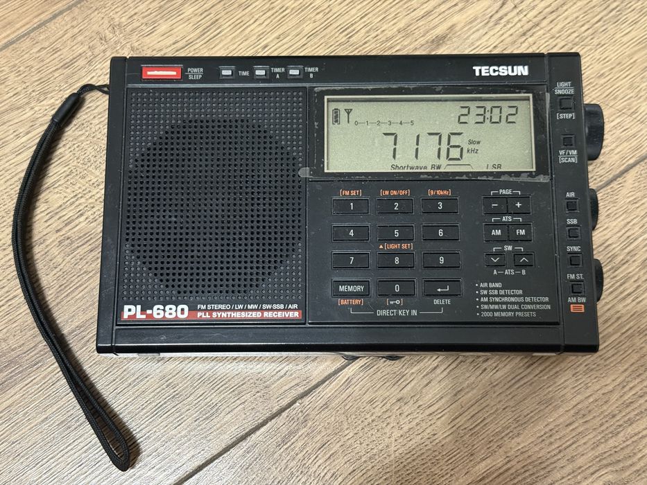 Продам SSB приймач Tecsun PL680