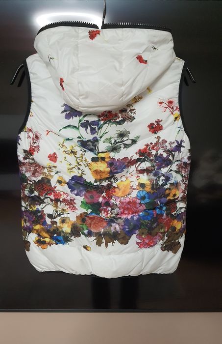 Жилетка безрукавка теплая жилет