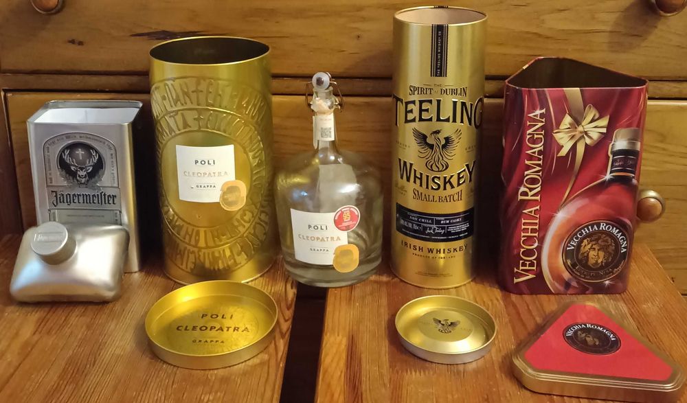 Коробка жестяная упаковка подарочный тубус