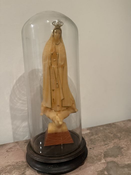 Oratorio cupula de vidro Nossa senhora