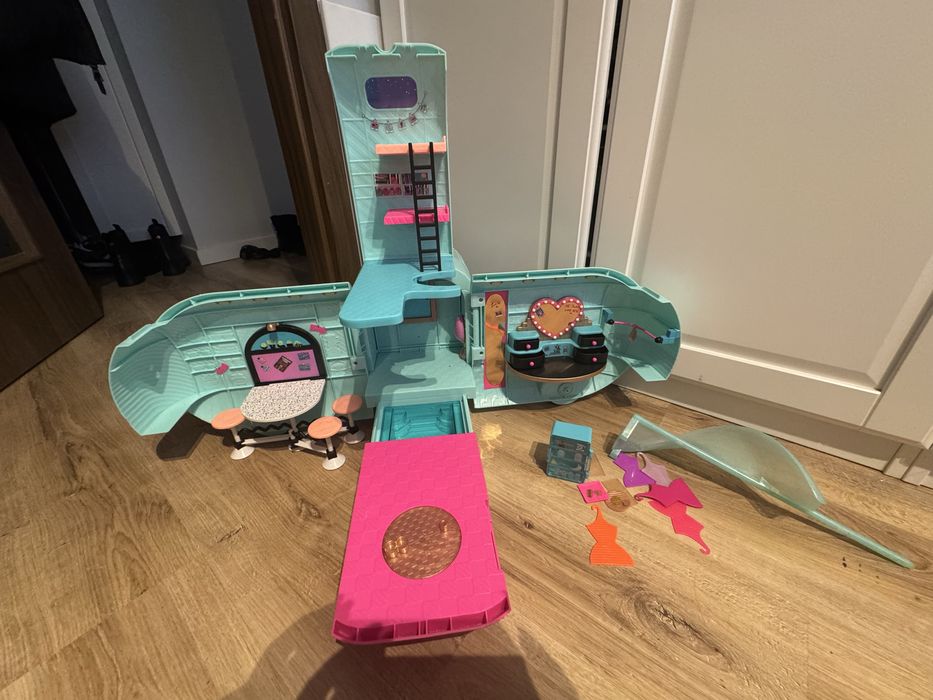 Kamper L.o.l. Surprise Lol