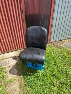 Fotel przedni do malucha 126p