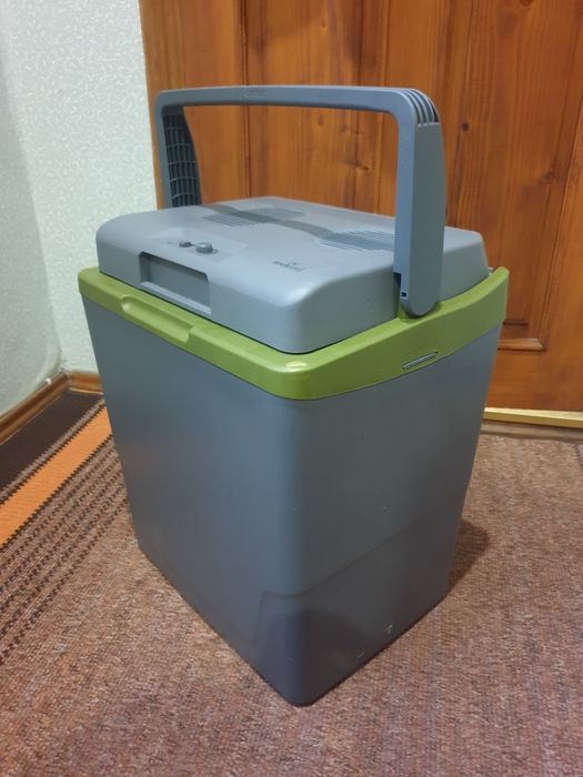 Знижка !! Автохолодильник Rocktrail/ 12/220v 30л/23рік