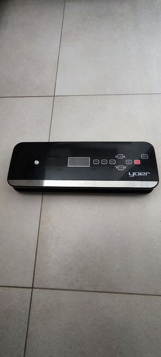 Zgrzewarka próżniowa Yoer uszkodzona