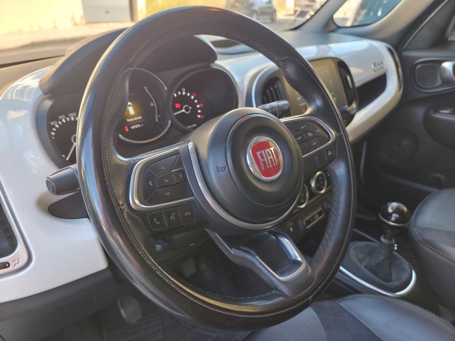 Fiat 500L 1.6 MultiJet 120 CV 7 Lugares Nacional IVA Discriminado