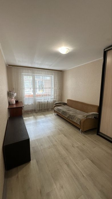 Оренда квартири 3 к Малікова
