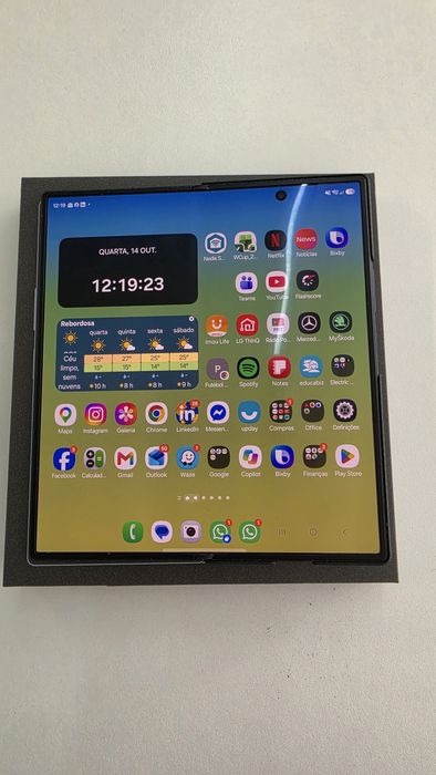 Vendo Samsung Z Fold 8 ultra 1TB