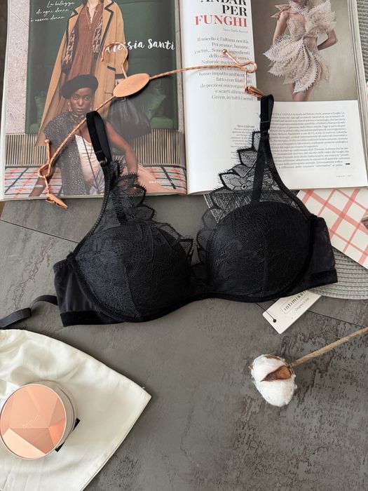 Красивий бюстгальтер Intimissimi, різні моделі