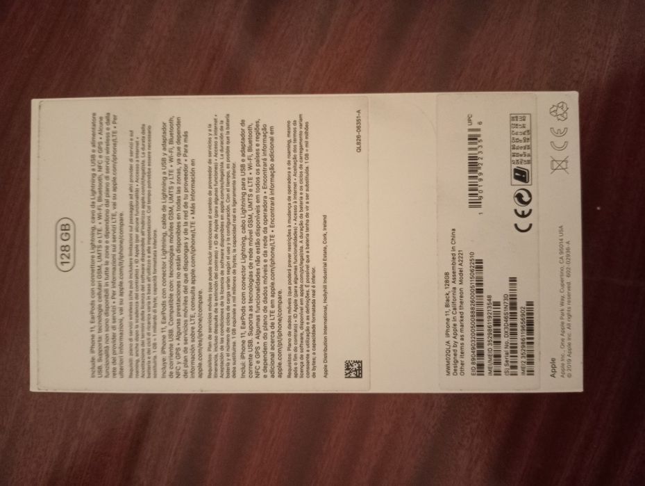 Caixa de iPhone 11- URGENTE