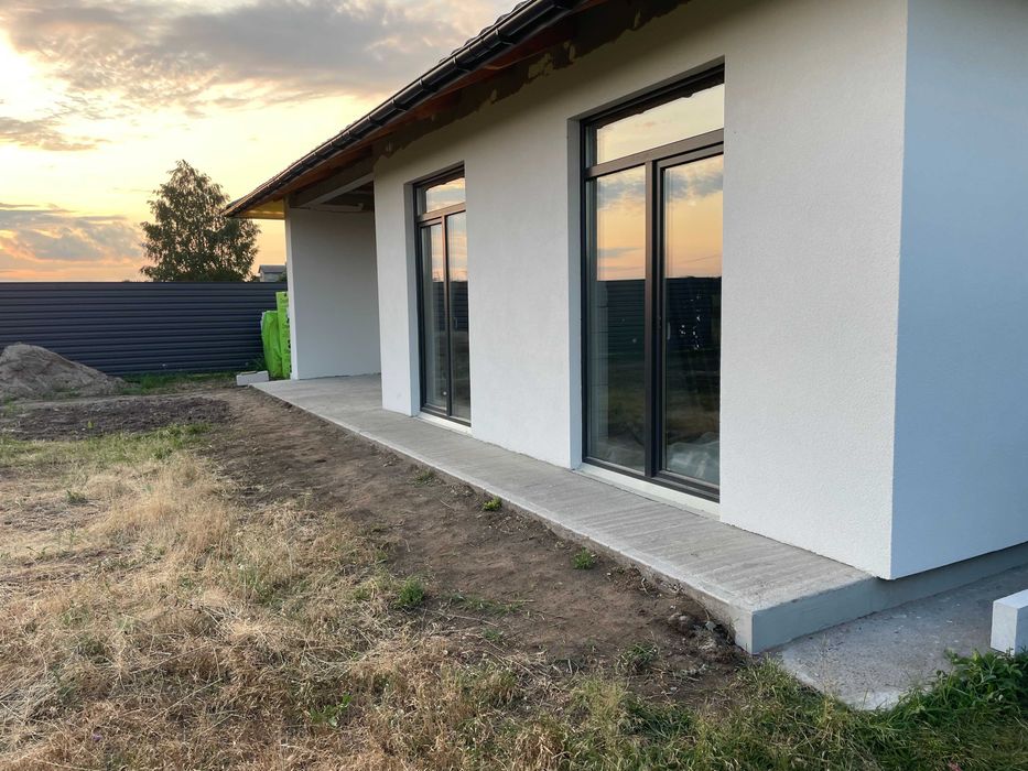 Енергоефективний будинок 110м2. Поряд ліс та обвідний канал. Газ!