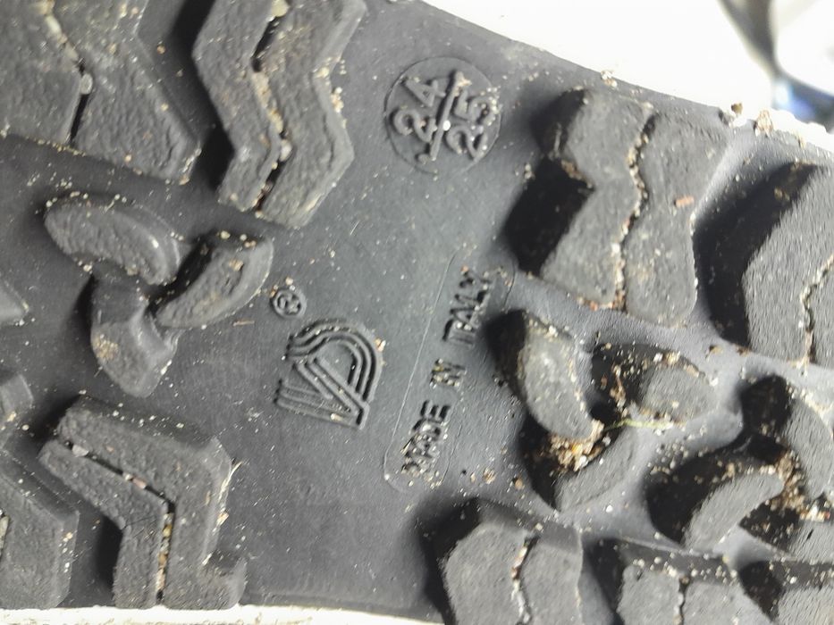 Buty gumiaczki Rozmiar 24/25. Friboo