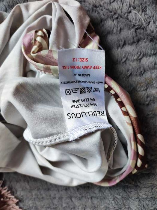 Rebelious r 40 niezwykły kombinezon Nowy