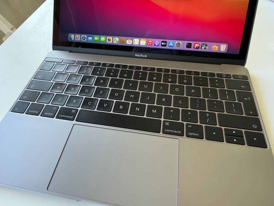 MacBook Air 12” 256G