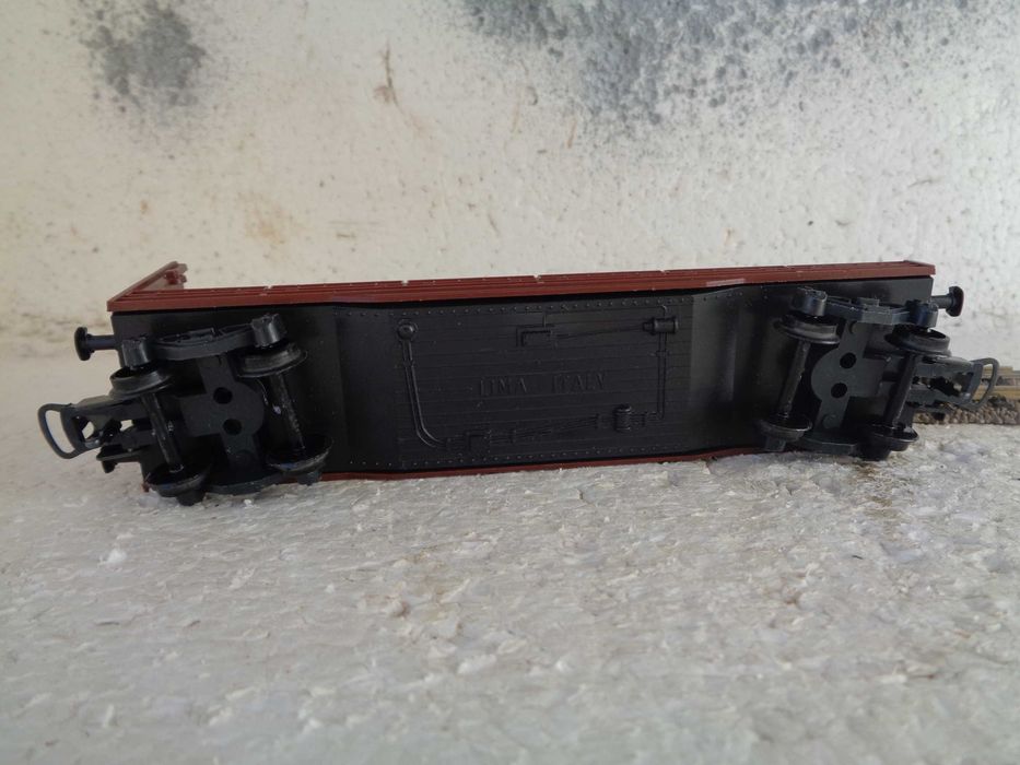 1:87 LIMA Vagão mercadorias de tranporte de camiões comboio