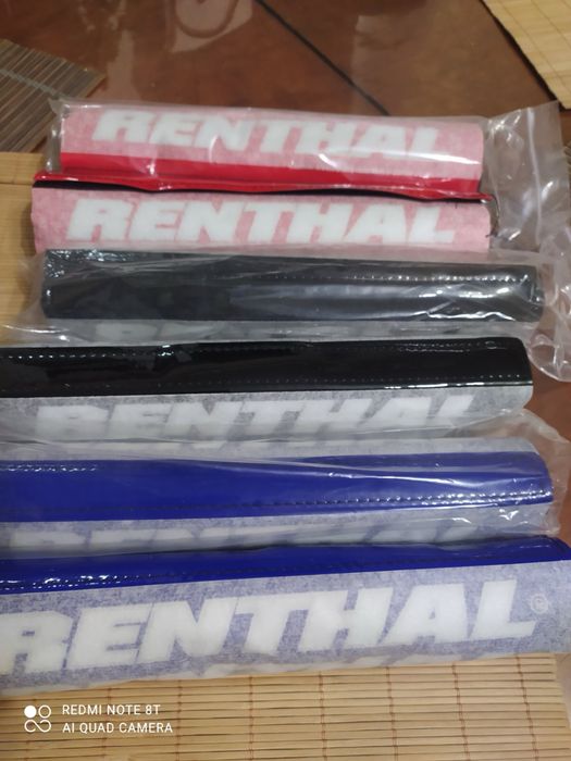 Подушка Renthal на руль