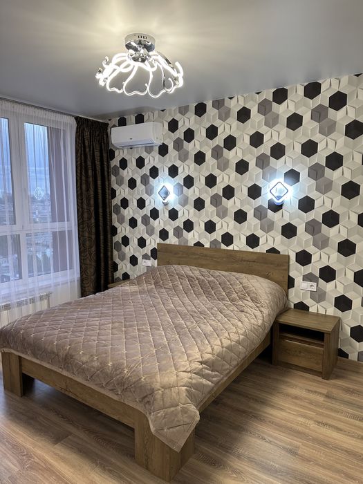 VIP Подобова аренда! Оболонь. Поділ. Сучасний ремонт!