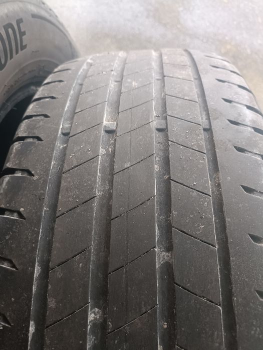 Opony letnie Bridgestone 225/65/17 . Cena za 4 sztuki 2020 rok.