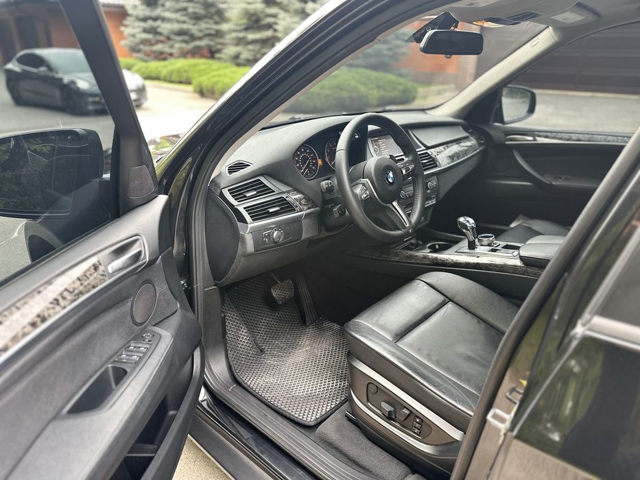 Продам Bmw X5 E70