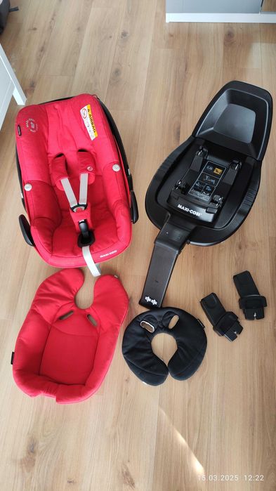 Fotelik nosidełko Maxi-Cosi Pebble plus 0-13kg +baza isofix FamilyFix2