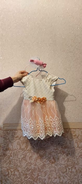 Оренда  дитячої сукні