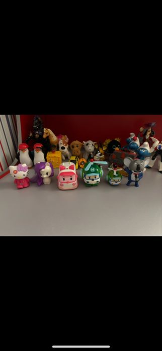 Ігрові фігурки (Ембер, Хелі (Робокар Полі), коала Бастер Мун, смурфіки