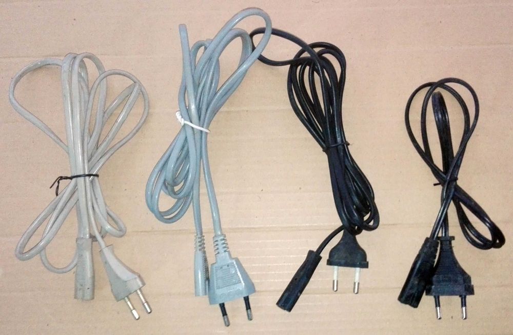 Cabo alimentação universal de 2 pinos