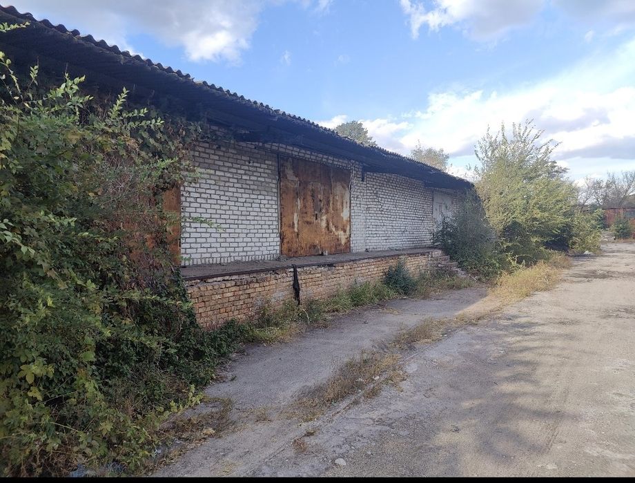 Сдам в аренду склады и ангары на антенной 18