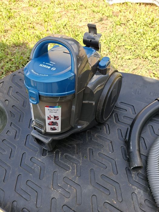 Пылесос BOSCH BGS05A220
