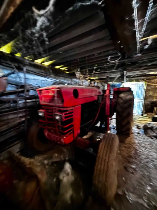Trator Massey Ferguson MF165 (1970)