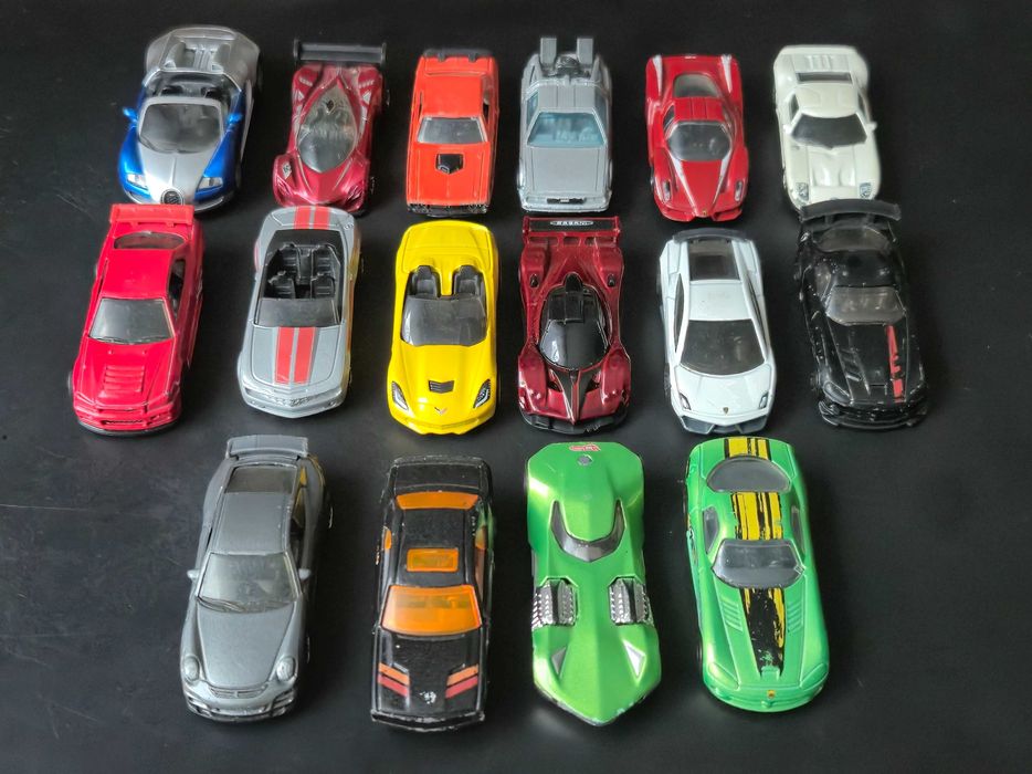 Zestaw samochodzików Hot Wheels / Matchbox / modele kolekcjonerskie