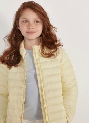 Курточка для дівчинки reserved 134см