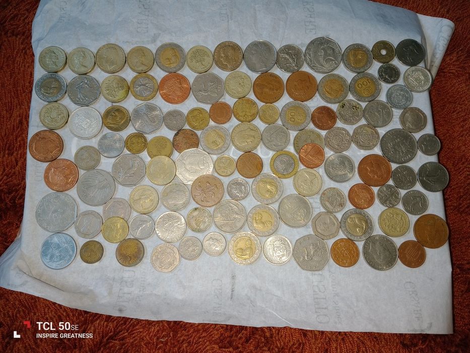Moedas antigas para colecionadores.