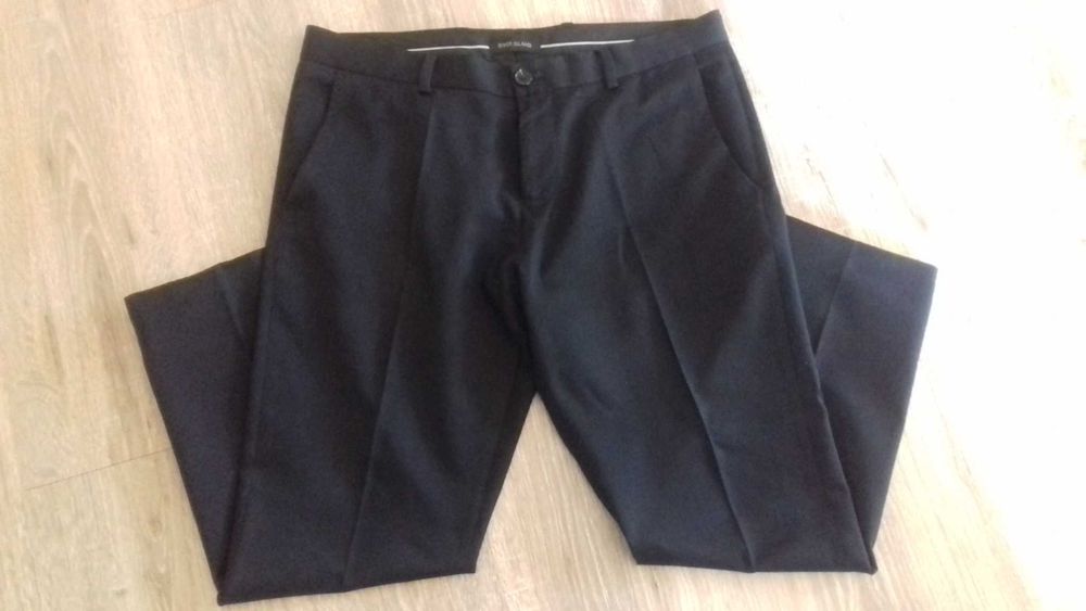 Spodnie wizytowe czarne RIVER ISLAND 32/30