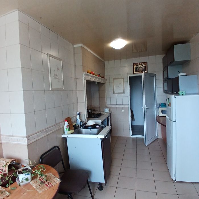 Здається кімната Вільно для дівчини на підселення,