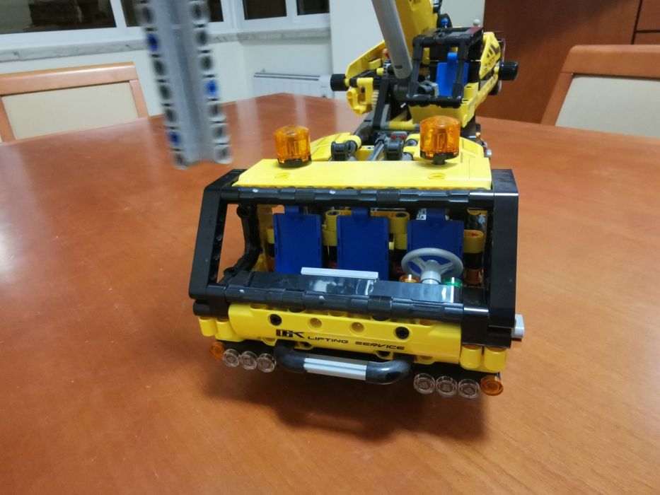 Lego 42108 Mobile Crane