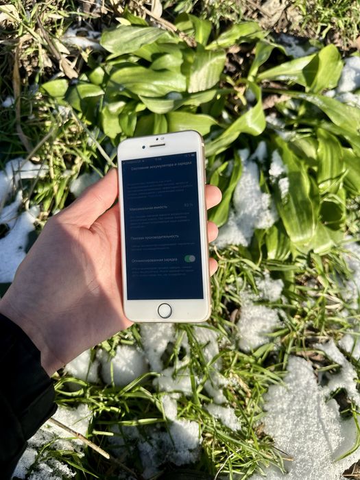 Продам iPhone 8 64gb 83%
