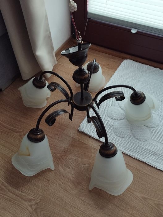 Żyrandol lampa polecam