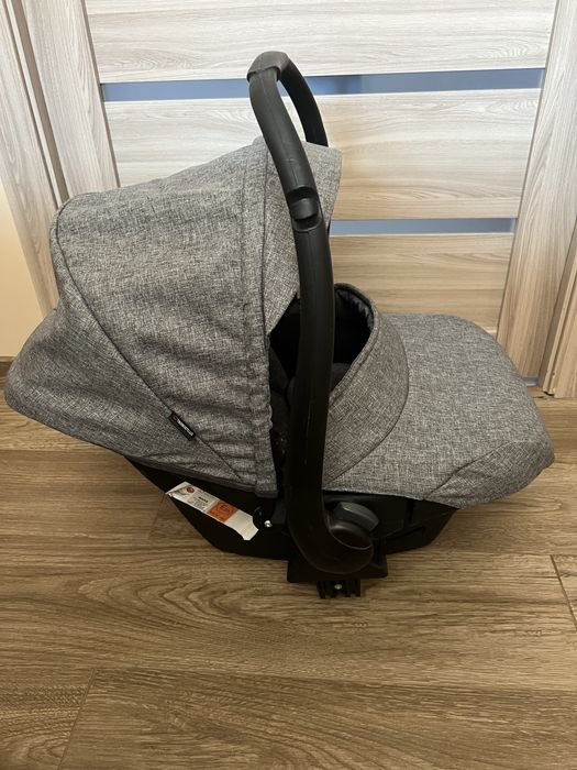 Автокрісло  автолюлька  Bebetto Mars