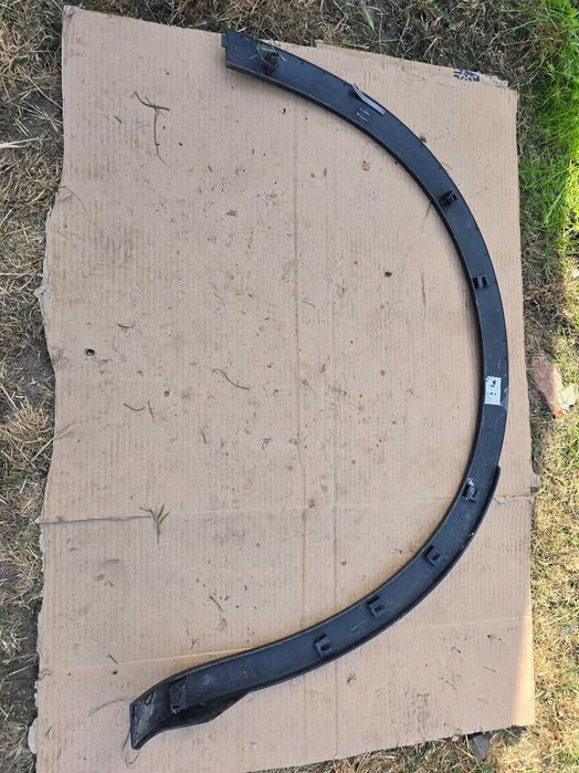 listwa błotnika Maserati Levante