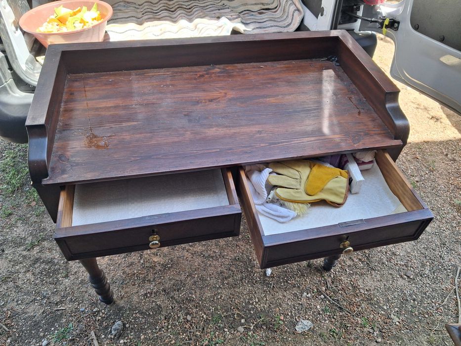 Mesa para lavatorio antiga