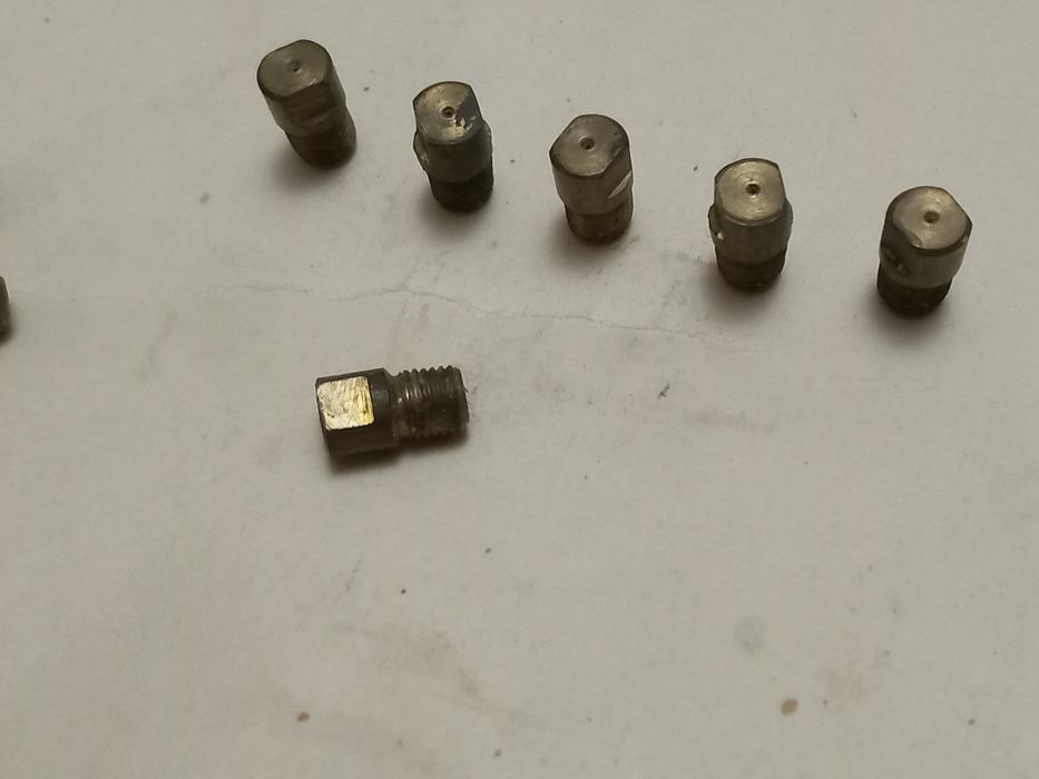 Форсунки для  примусов