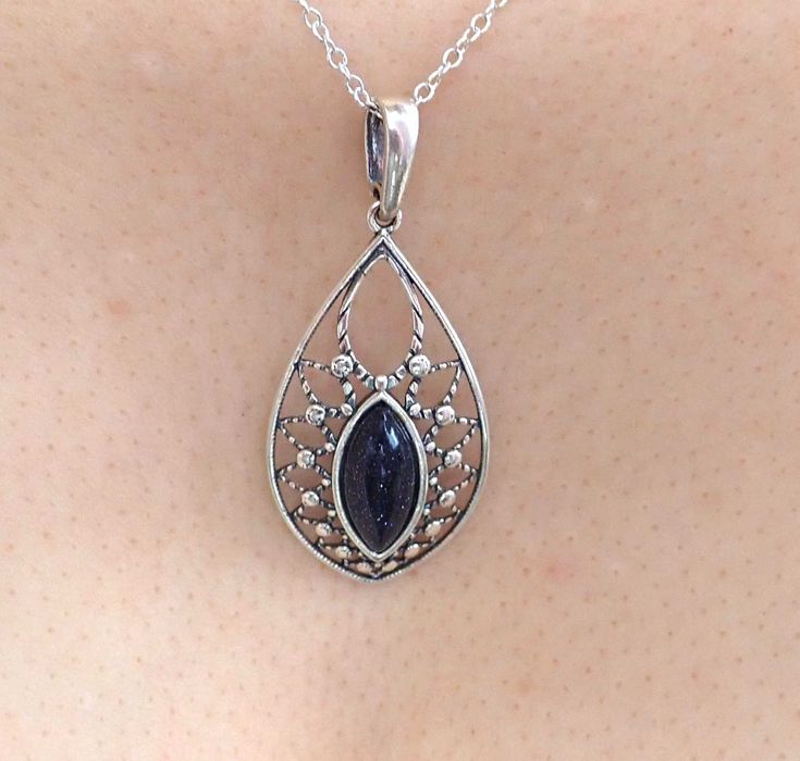 Komplet srebrnej biżuterii. Próba 925. Kamień Noc Kairu.