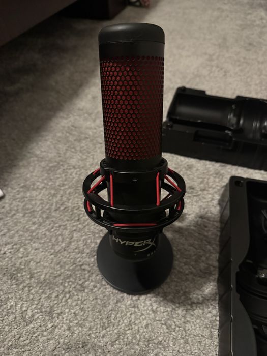 Microfone Hyper X quadcast