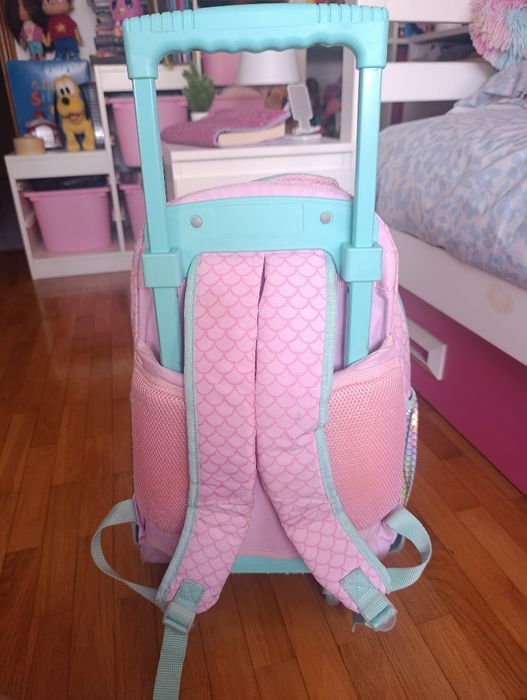 Mochila com rodinhas