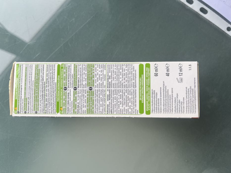 czarna farba do wlosow garnier