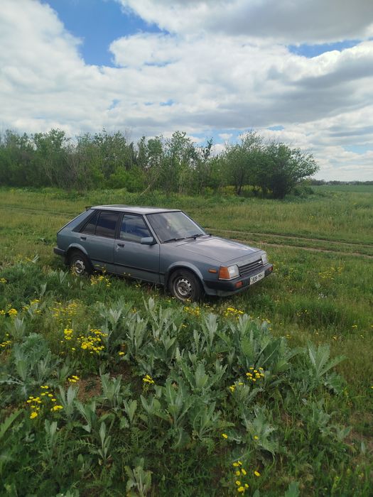 Продам авто мазда 323