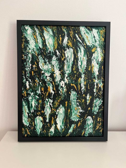 Pintura abstrata em acrílico em tons de preto, verde, branco e dourado