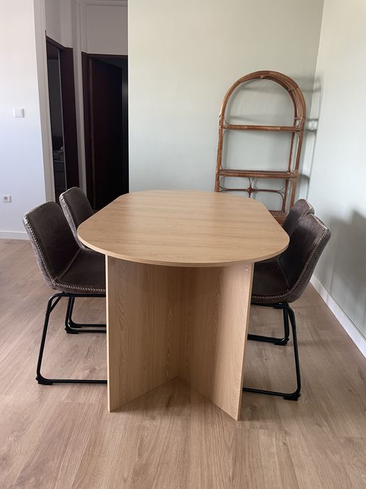 Mesa de jantar extensível NOVA