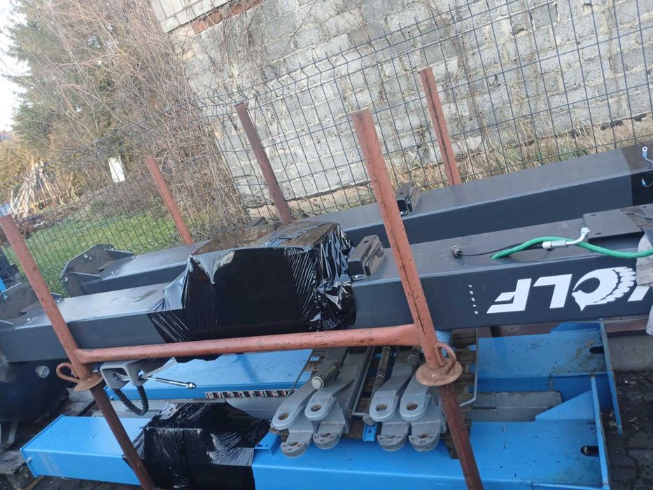 Podnośnik samochodowy 2 kolumnowy hydrauliczny 4000kg