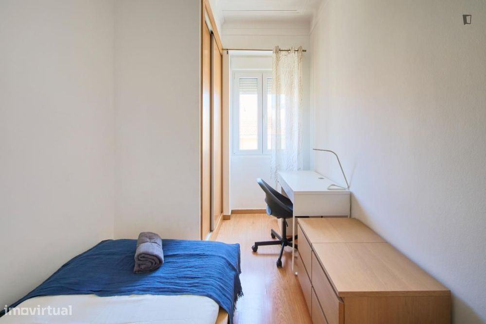 Quarto - localizado em Alameda Lisbon